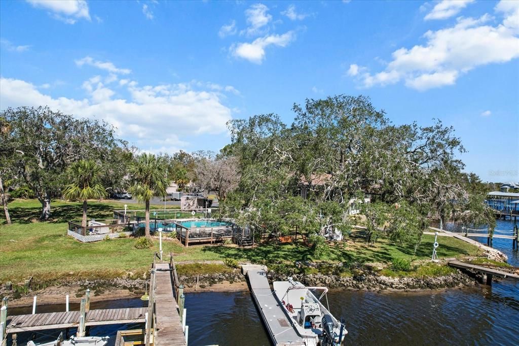 En Venta: $334,000 (2 camas, 2 baños, 1200 Pies cuadrados)