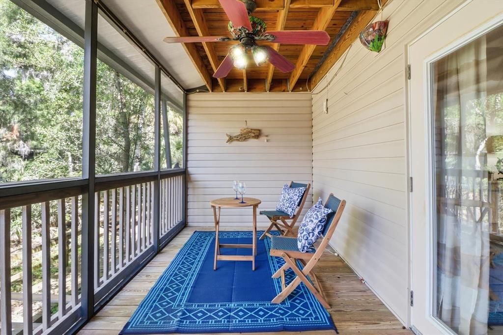 En Venta: $334,000 (2 camas, 2 baños, 1200 Pies cuadrados)