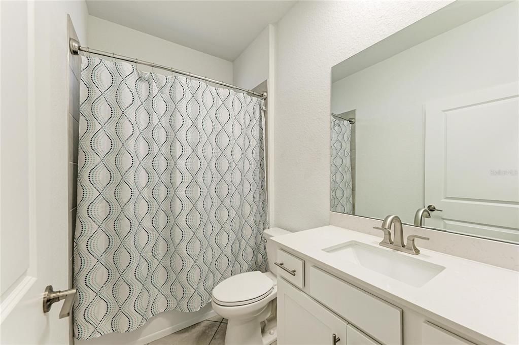 For Rent: $3,650 (3 beds, 2 baths, 1422 Square Feet)