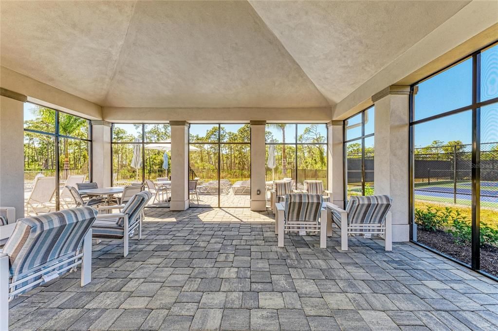 For Rent: $3,650 (3 beds, 2 baths, 1422 Square Feet)