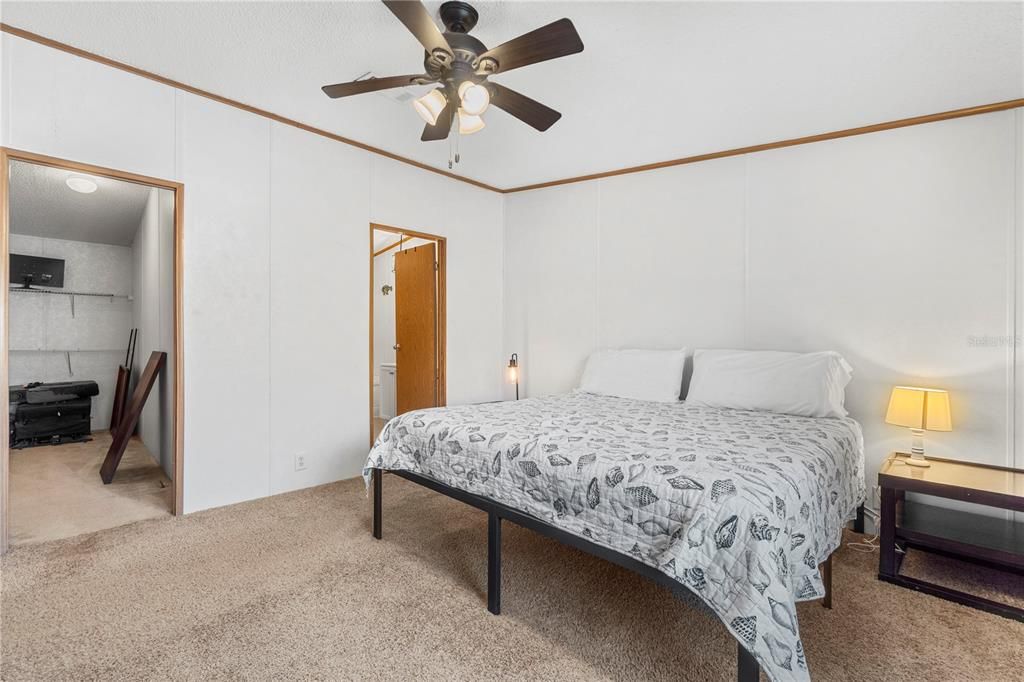 En Venta: $209,400 (3 camas, 2 baños, 1620 Pies cuadrados)