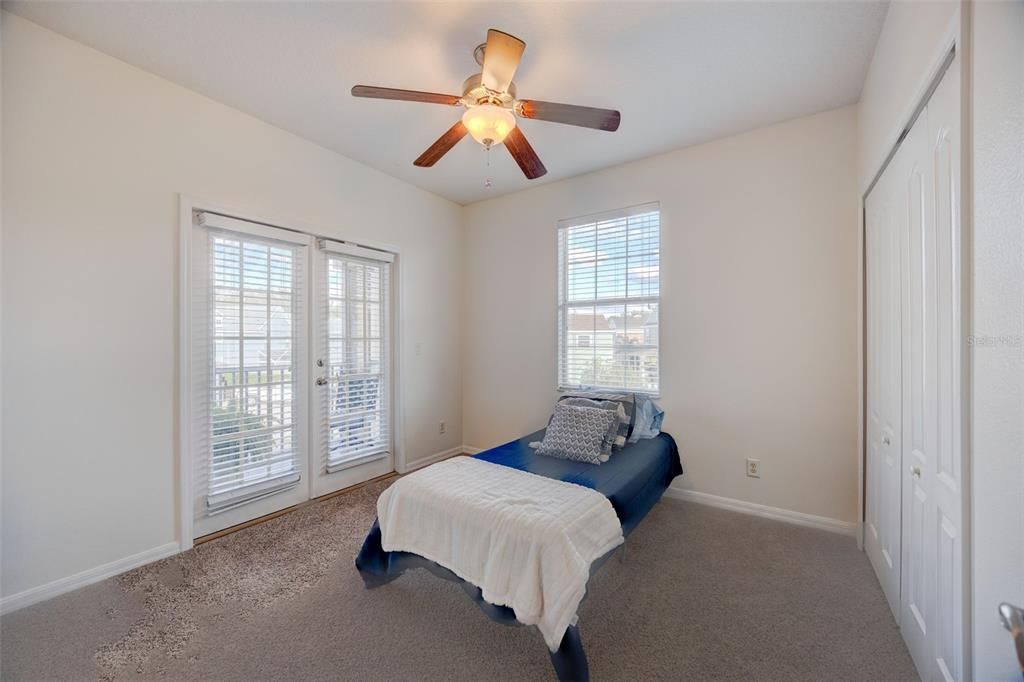 En Venta: $299,900 (2 camas, 2 baños, 1433 Pies cuadrados)