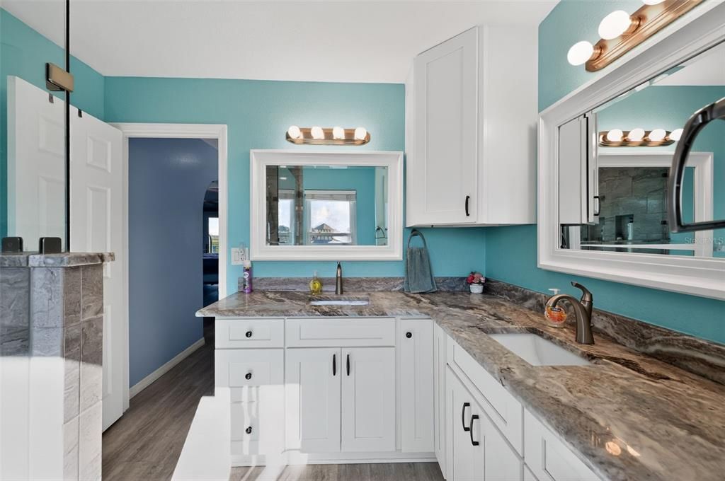 En Venta: $799,900 (2 camas, 2 baños, 1322 Pies cuadrados)