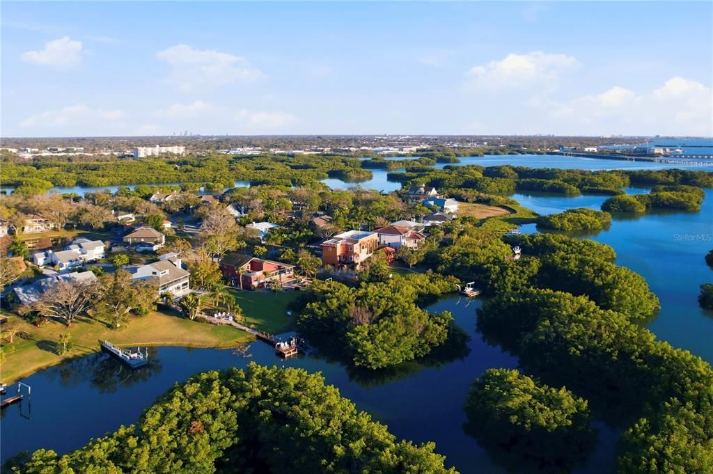 En Venta: $2,090,000 (5 camas, 3 baños, 5163 Pies cuadrados)