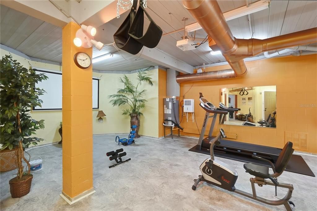 En Venta: $2,090,000 (5 camas, 3 baños, 5163 Pies cuadrados)