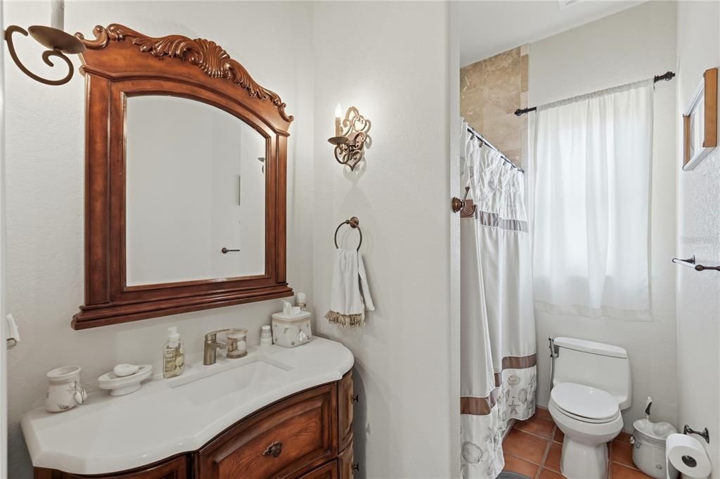 En Venta: $2,090,000 (5 camas, 3 baños, 5163 Pies cuadrados)