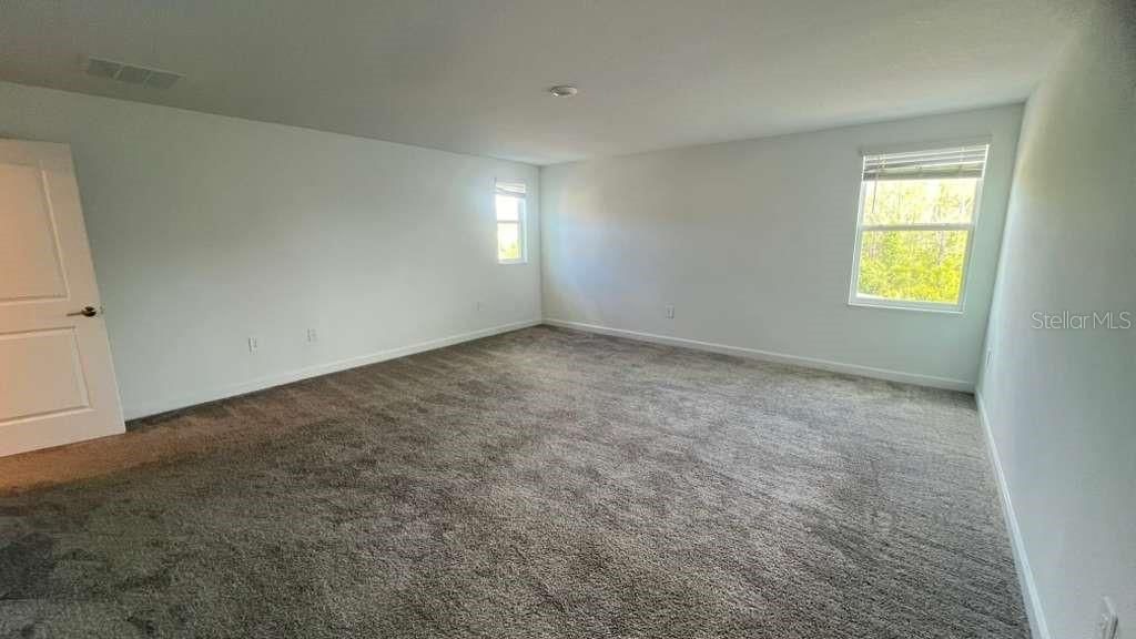 En Renta: $4,650 (5 camas, 3 baños, 3640 Pies cuadrados)