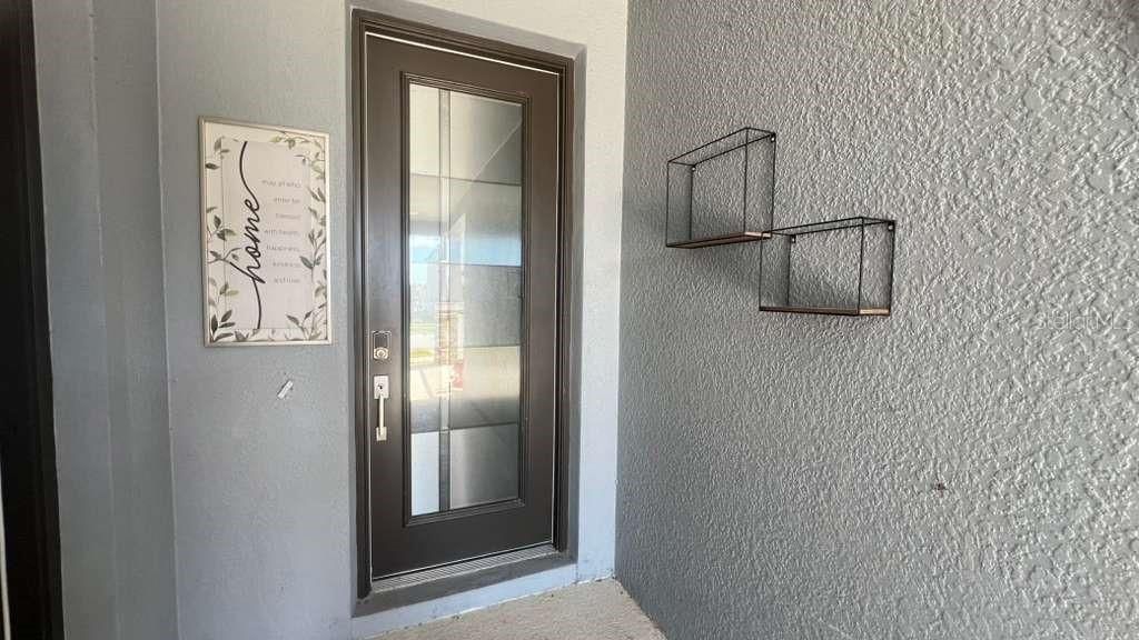 En Renta: $4,650 (5 camas, 3 baños, 3640 Pies cuadrados)