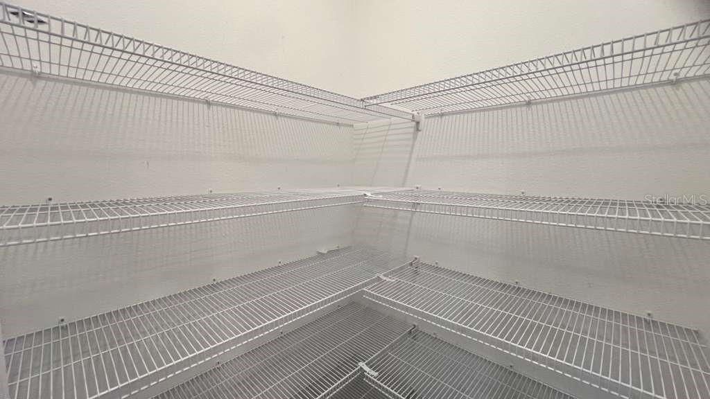En Renta: $4,650 (5 camas, 3 baños, 3640 Pies cuadrados)