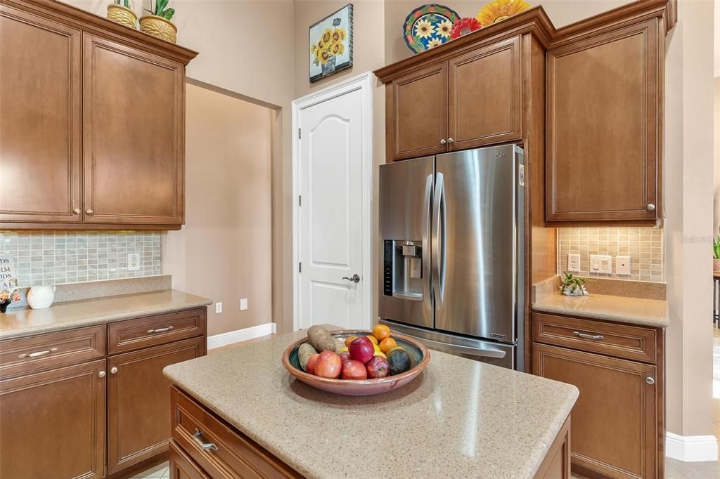 For Sale: $644,900 (3 beds, 2 baths, 2135 Square Feet)