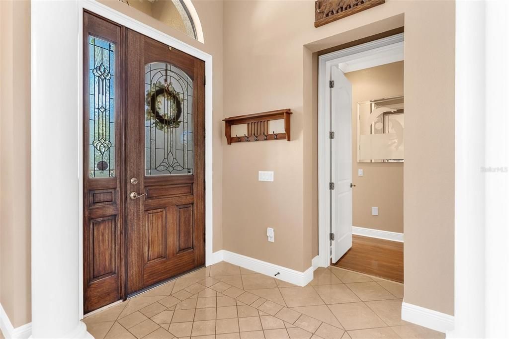 For Sale: $644,900 (3 beds, 2 baths, 2135 Square Feet)