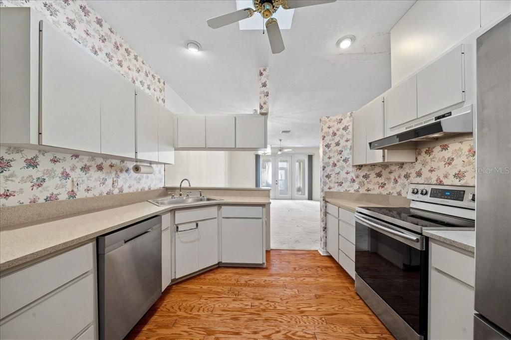 En Venta: $175,000 (2 camas, 2 baños, 1468 Pies cuadrados)