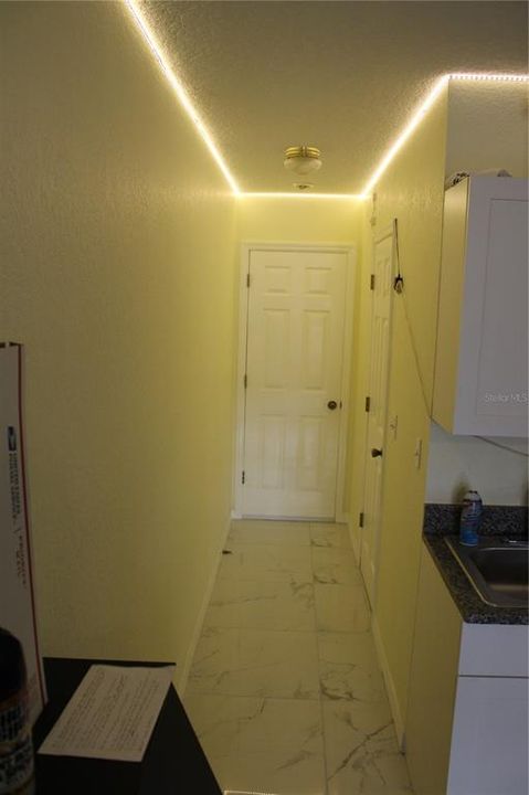 For Sale: $399,000 (3 beds, 4 baths, 1749 Square Feet)