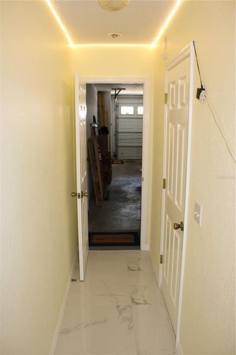 For Sale: $399,000 (3 beds, 4 baths, 1749 Square Feet)