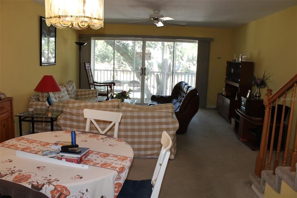 For Sale: $399,000 (3 beds, 4 baths, 1749 Square Feet)