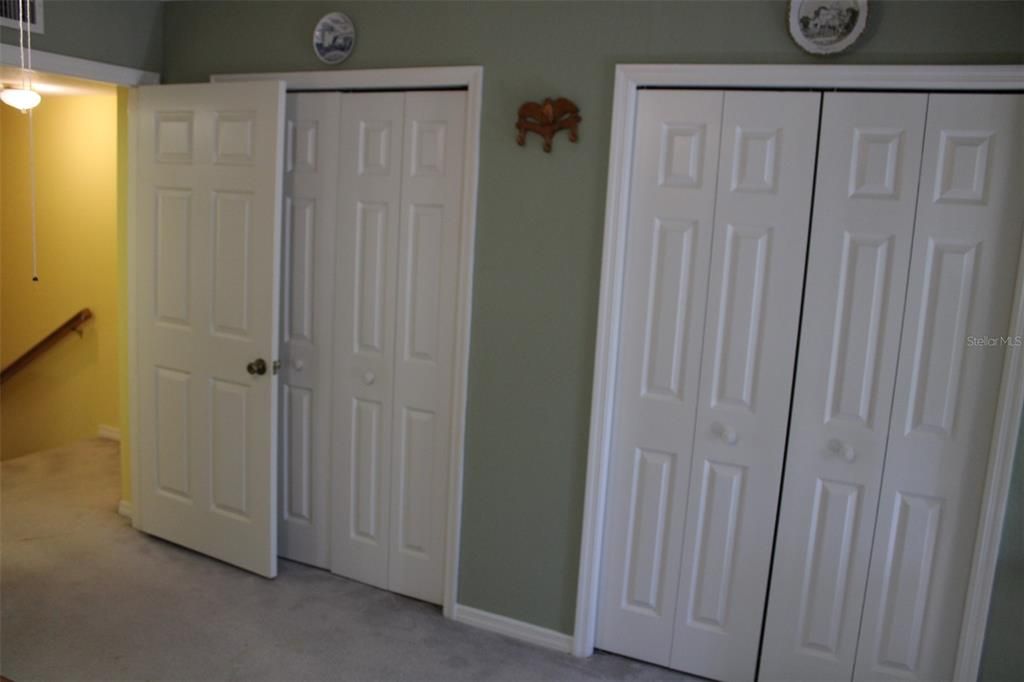 For Sale: $399,000 (3 beds, 4 baths, 1749 Square Feet)