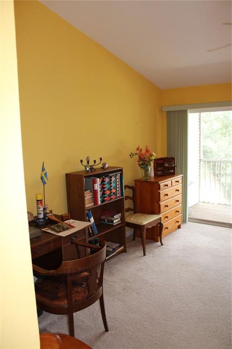For Sale: $399,000 (3 beds, 4 baths, 1749 Square Feet)