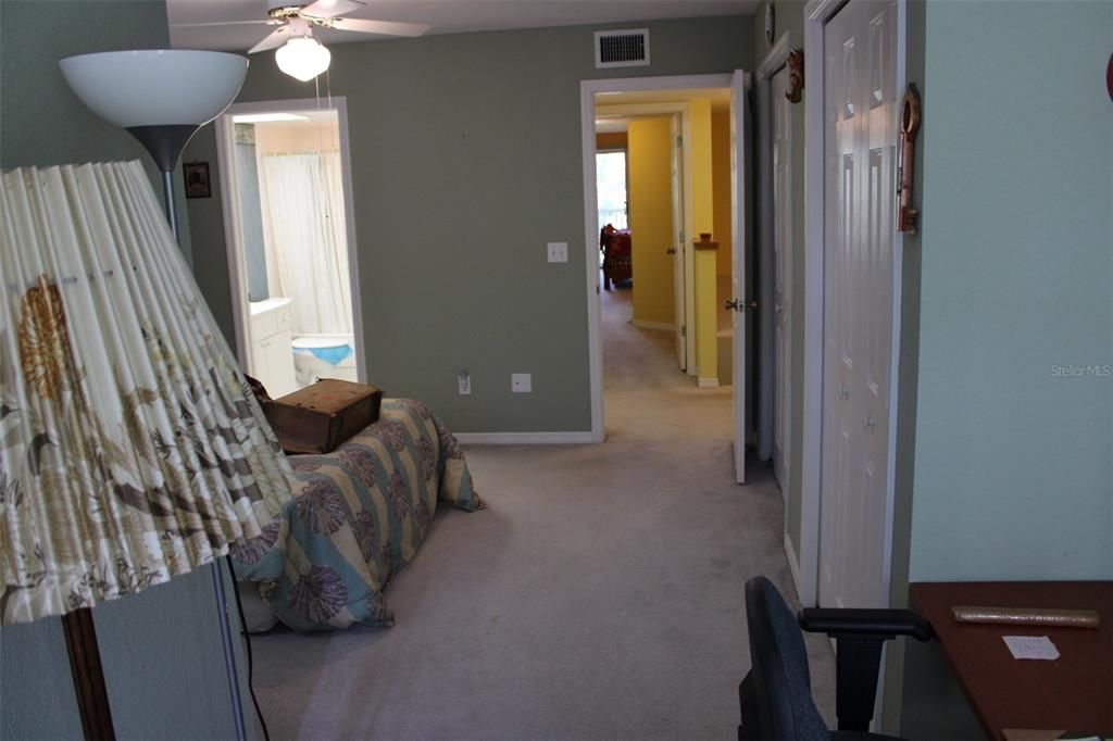 For Sale: $399,000 (3 beds, 4 baths, 1749 Square Feet)