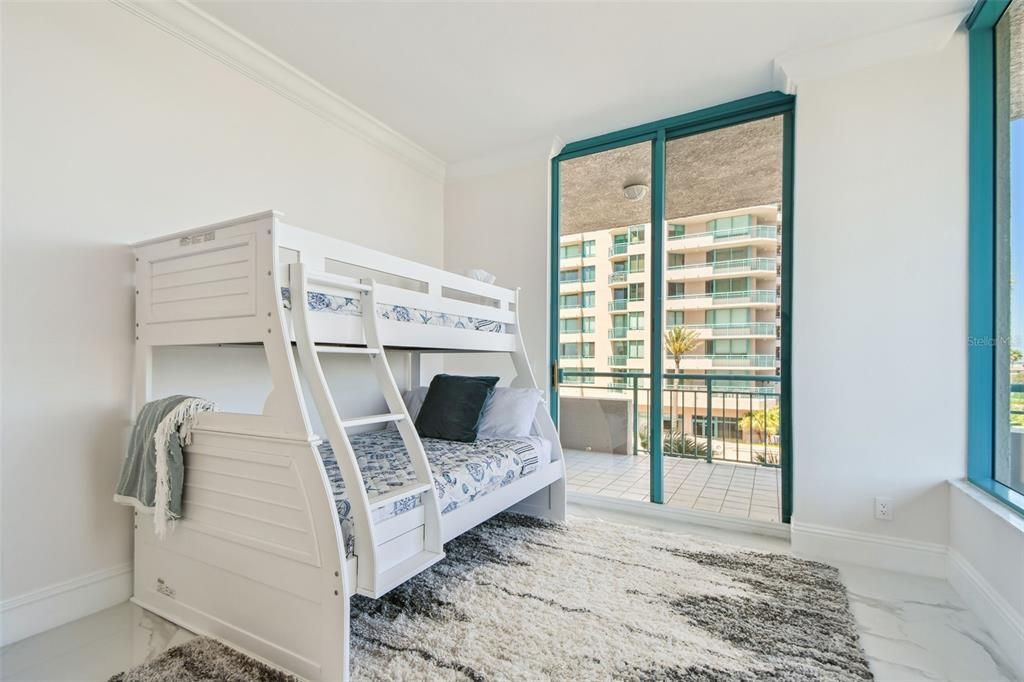 En Venta: $3,499,000 (4 camas, 4 baños, 4336 Pies cuadrados)