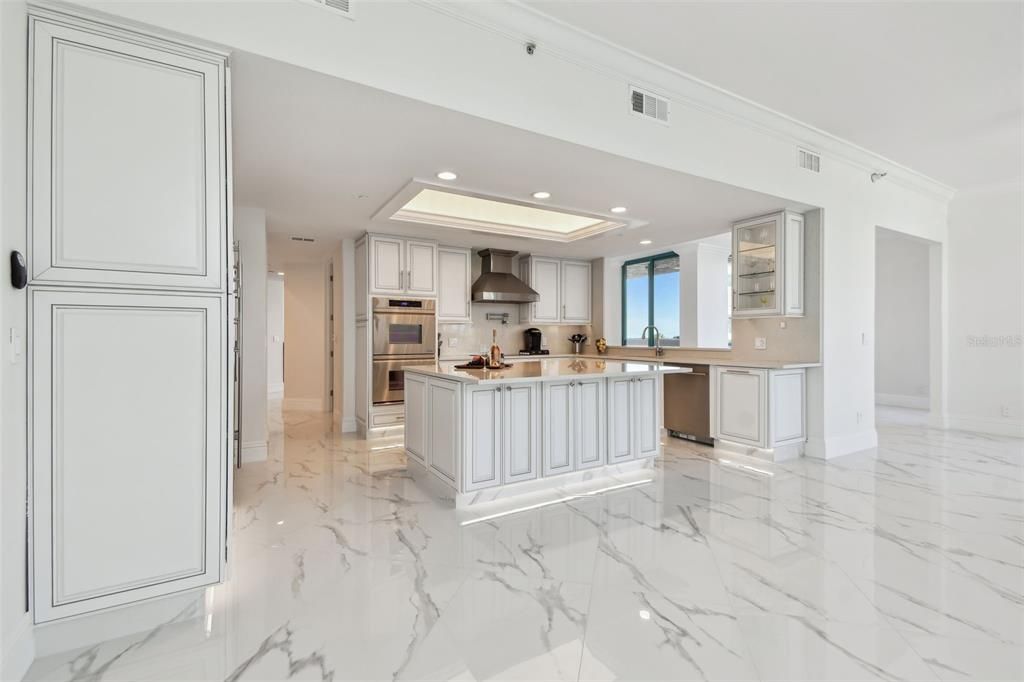 En Venta: $3,499,000 (4 camas, 4 baños, 4336 Pies cuadrados)