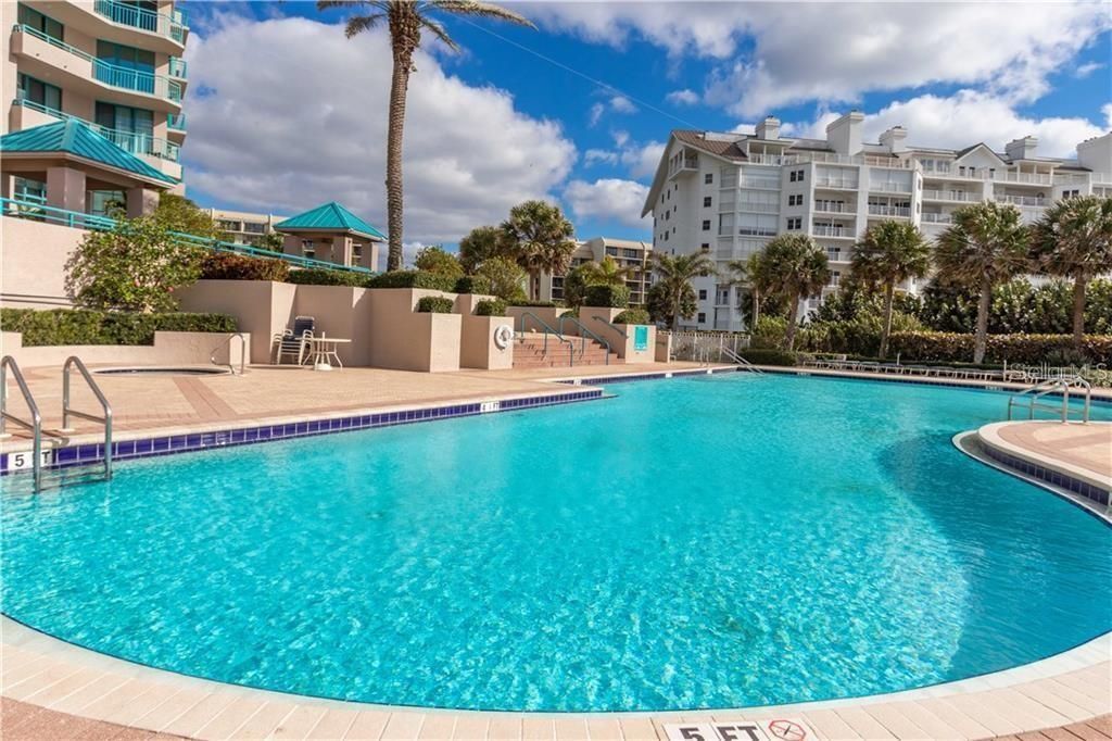 En Venta: $3,499,000 (4 camas, 4 baños, 4336 Pies cuadrados)