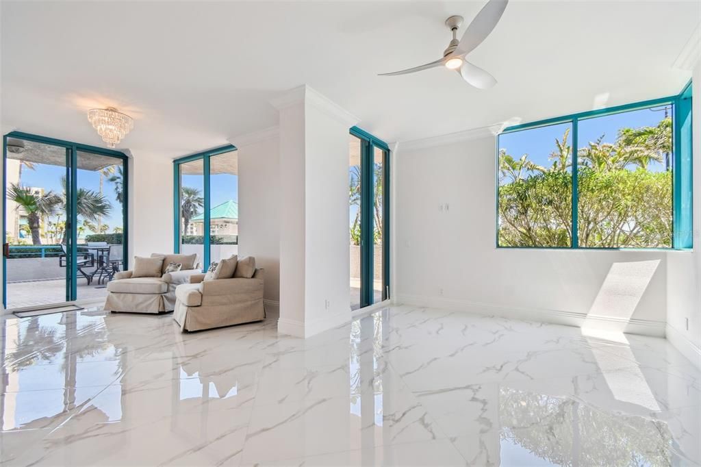 En Venta: $3,499,000 (4 camas, 4 baños, 4336 Pies cuadrados)