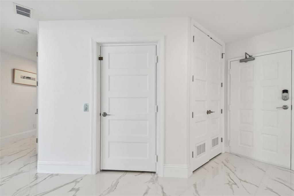 En Venta: $3,499,000 (4 camas, 4 baños, 4336 Pies cuadrados)
