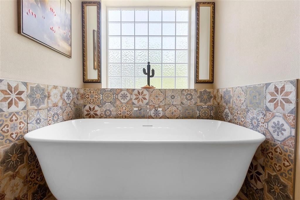 For Sale: $1,199,000 (3 beds, 4 baths, 3313 Square Feet)
