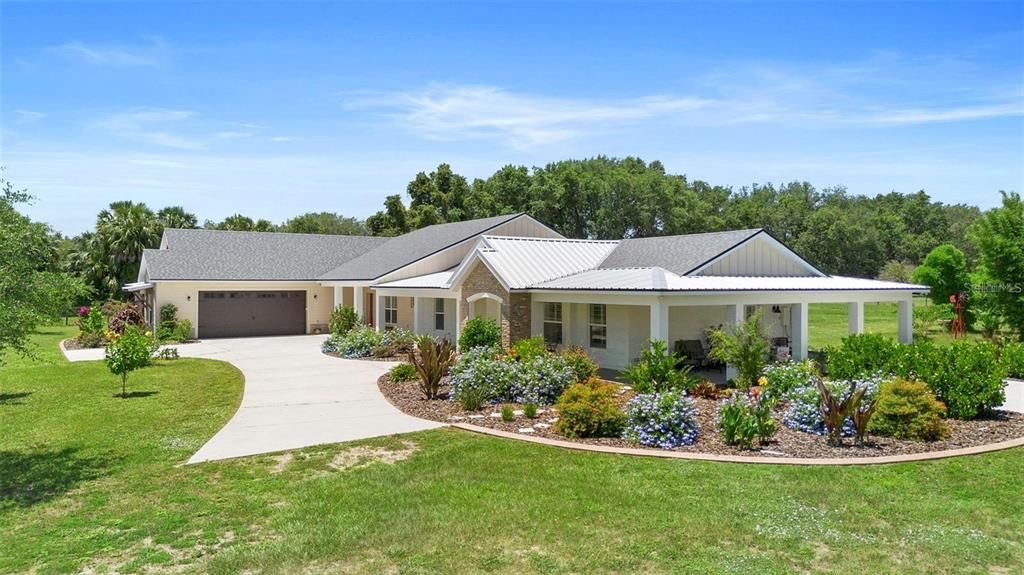 For Sale: $1,199,000 (3 beds, 4 baths, 3313 Square Feet)