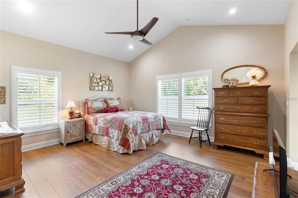 For Sale: $1,199,000 (3 beds, 4 baths, 3313 Square Feet)