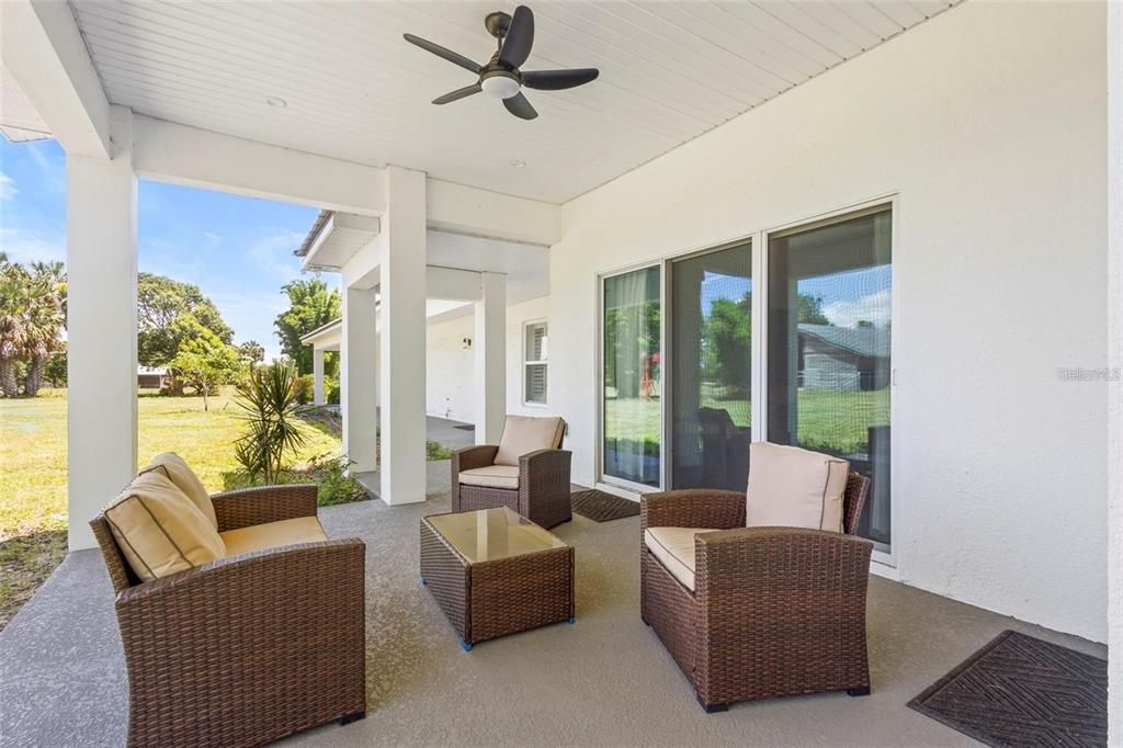 For Sale: $1,199,000 (3 beds, 4 baths, 3313 Square Feet)