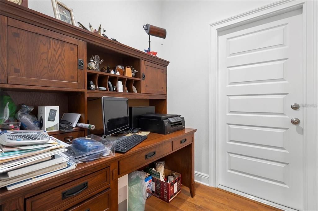 For Sale: $1,199,000 (3 beds, 4 baths, 3313 Square Feet)
