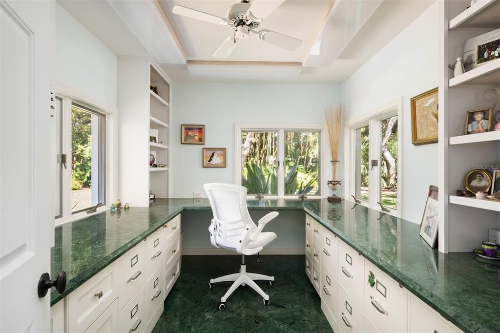 For Sale: $3,890,000 (3 beds, 3 baths, 4685 Square Feet)