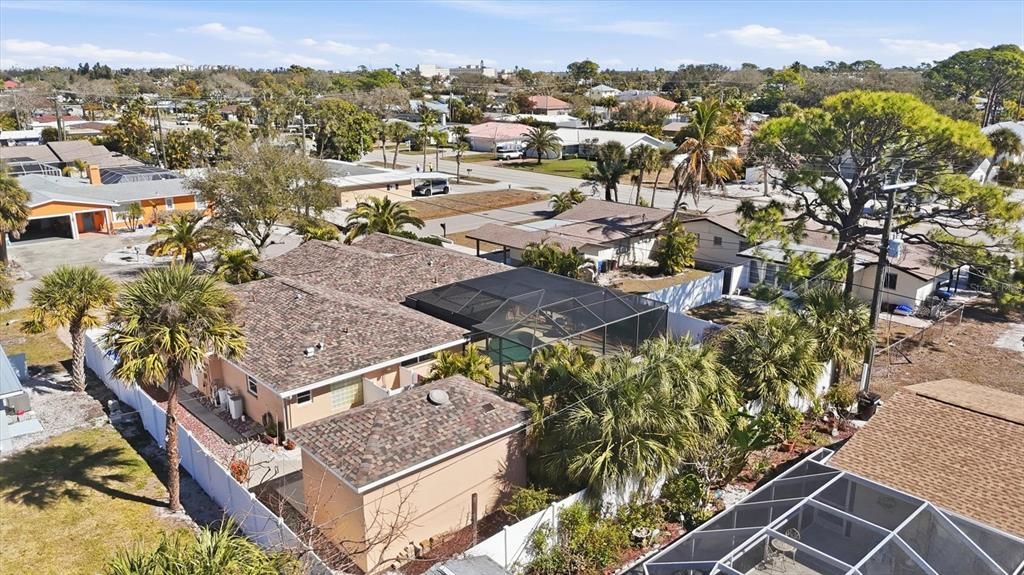 Activo con contrato: $1,050,000 (3 camas, 2 baños, 1940 Pies cuadrados)