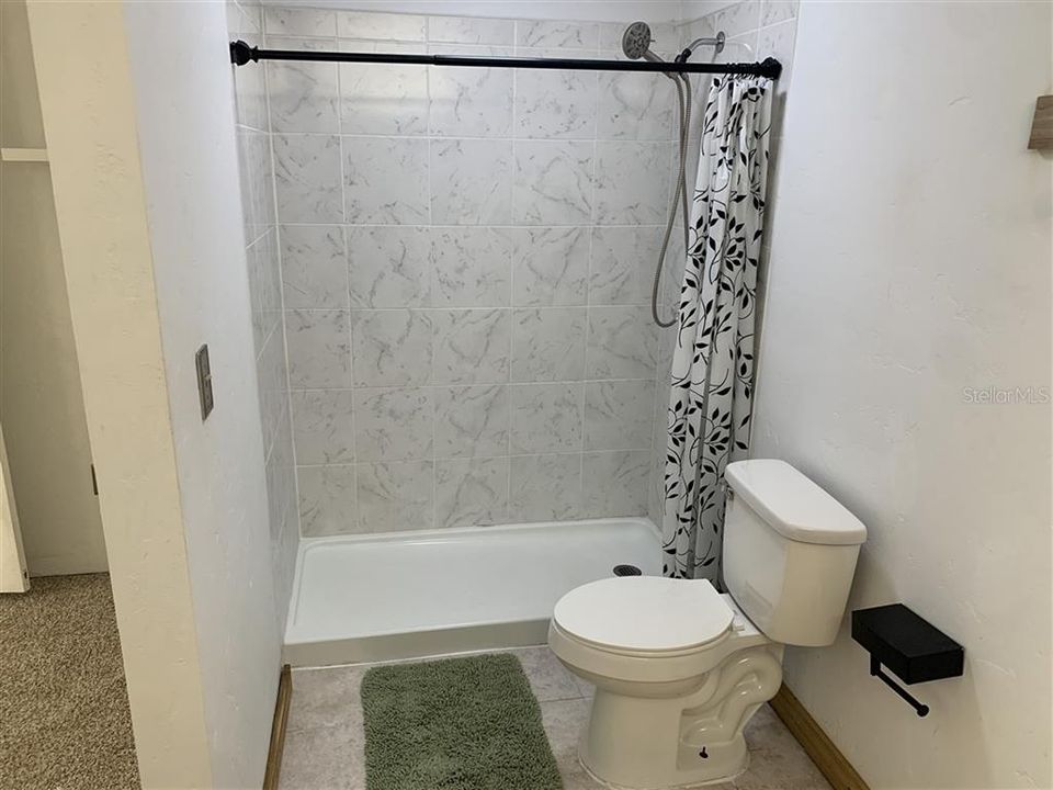 En Venta: $235,900 (3 camas, 2 baños, 1590 Pies cuadrados)