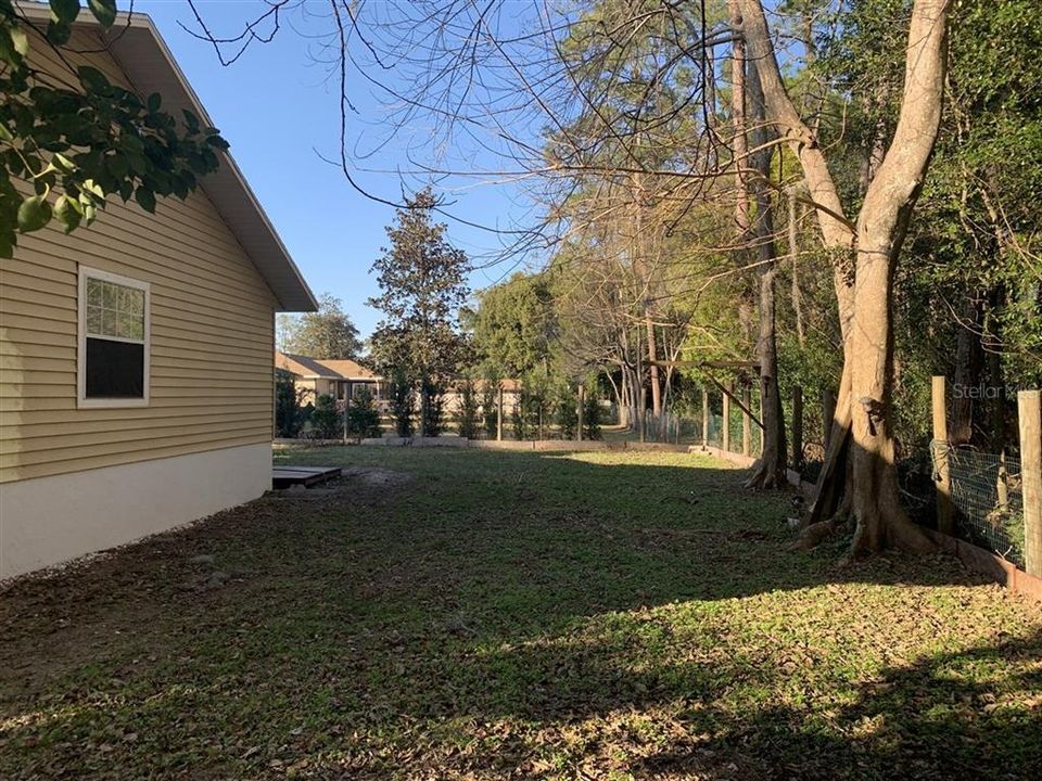 En Venta: $235,900 (3 camas, 2 baños, 1590 Pies cuadrados)