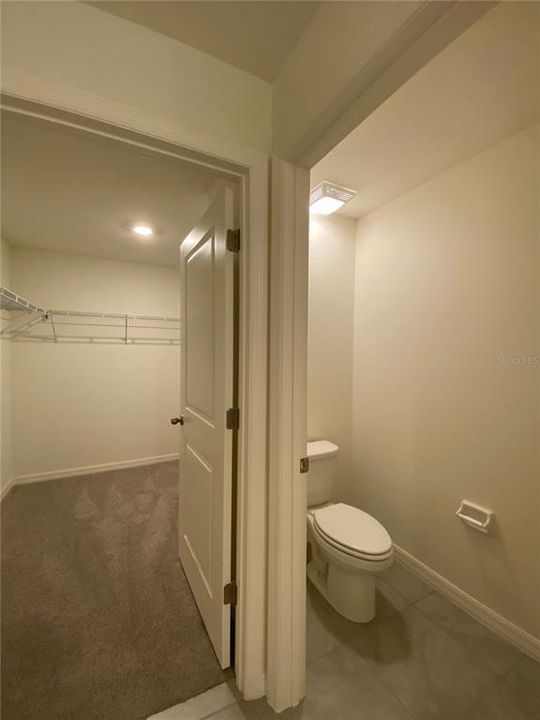 For Rent: $1,695 (4 beds, 2 baths, 1864 Square Feet)