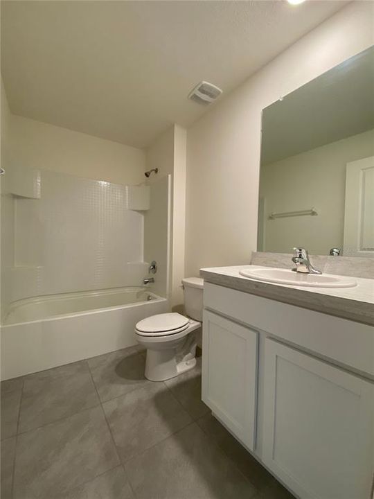 For Rent: $1,695 (4 beds, 2 baths, 1864 Square Feet)