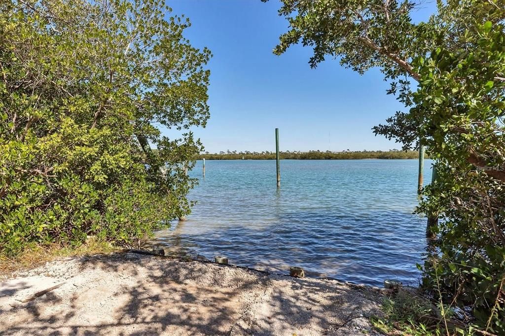 For Sale: $790,000 (0.55 acres)