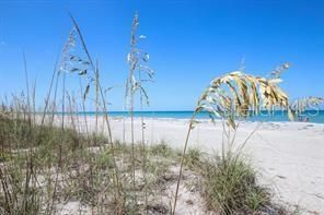 For Sale: $790,000 (0.55 acres)