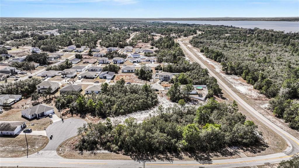 На продажу: $70,000 (0.22 acres)