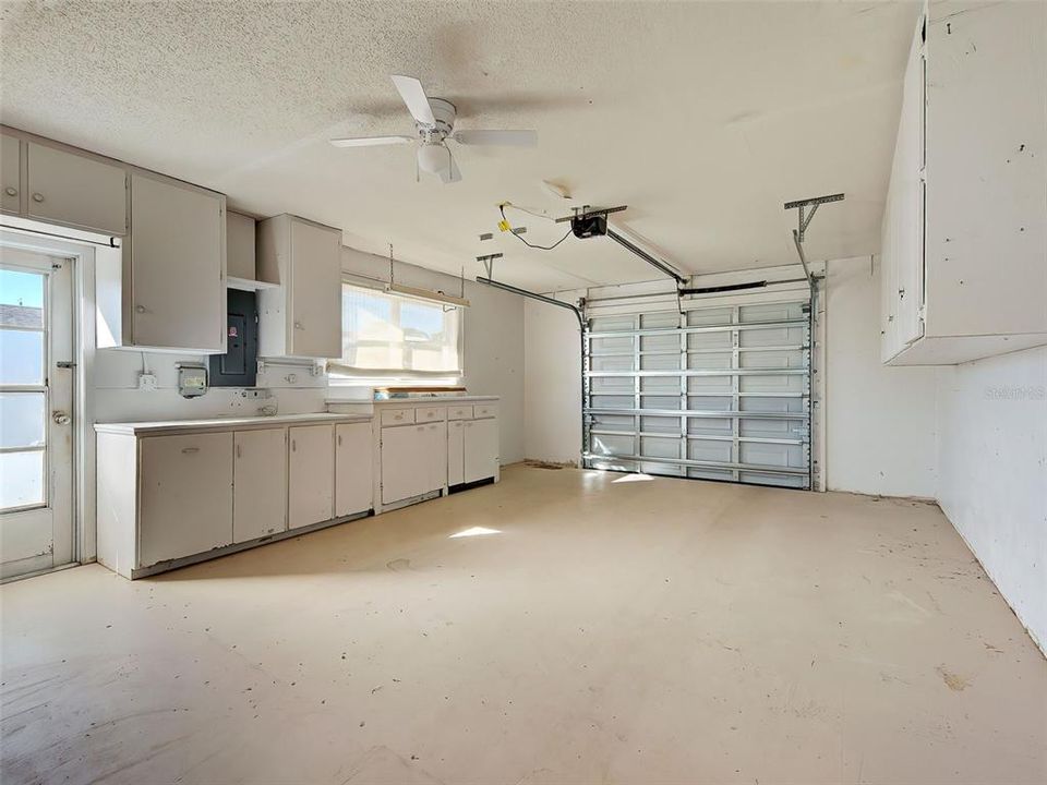 Activo con contrato: $250,000 (2 camas, 2 baños, 1238 Pies cuadrados)