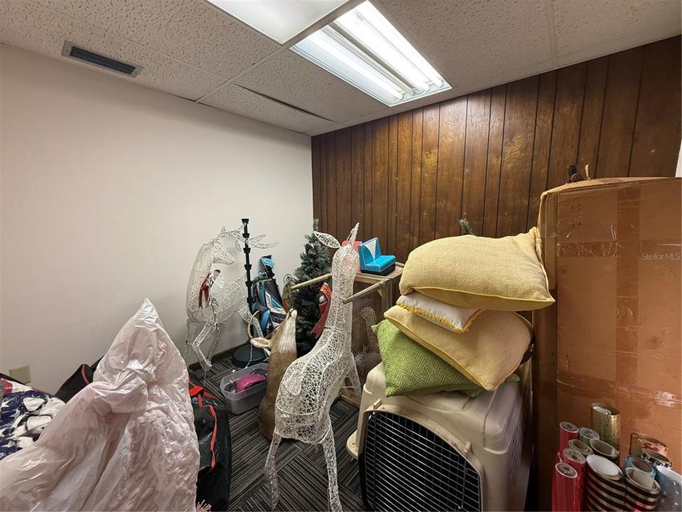 待售: $27,612 (0 贝兹, 0 浴室, 0 平方英尺)