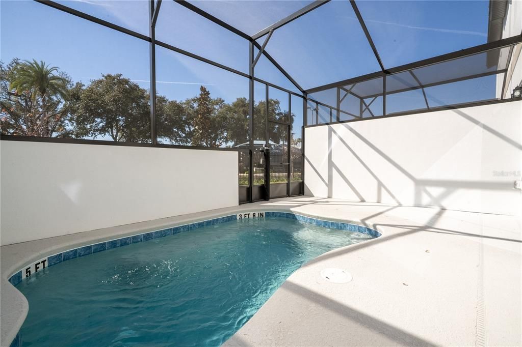 For Sale: $845,000 (5 beds, 5 baths, 1918 Square Feet)