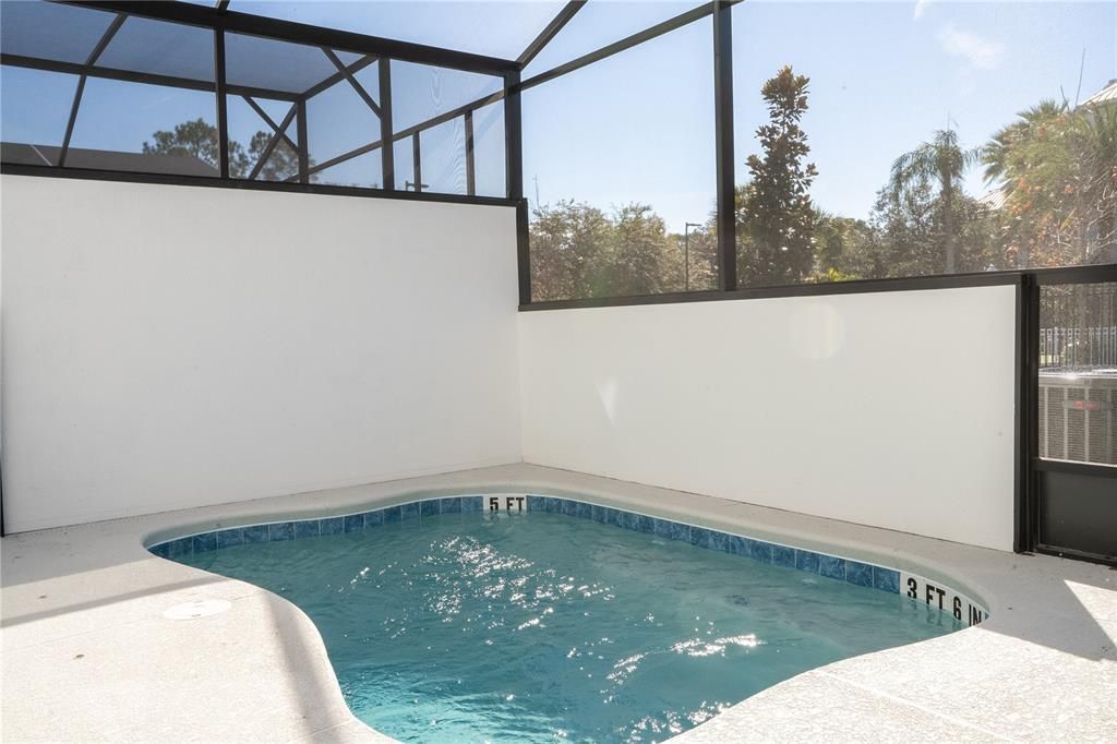 For Sale: $845,000 (5 beds, 5 baths, 1918 Square Feet)