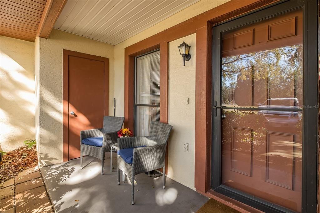 Active With Contract: $134,900 (2 beds, 2 baths, 1029 Square Feet)