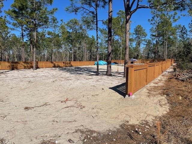 На продажу: $77,000 (0.25 acres)