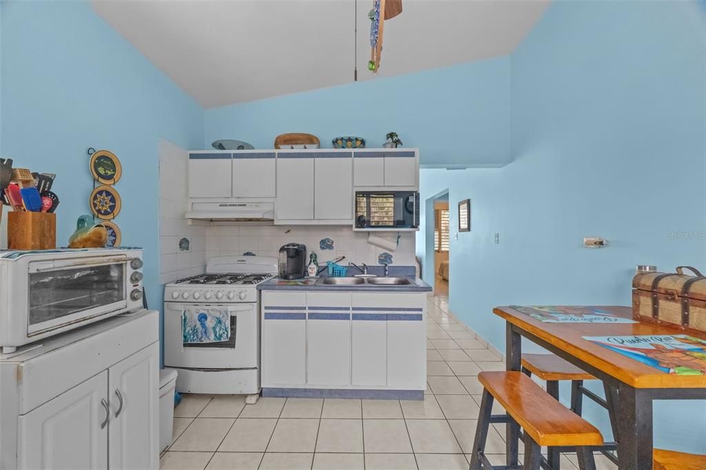 En Venta: $1,200,000 (2 camas, 1 baños, 950 Pies cuadrados)