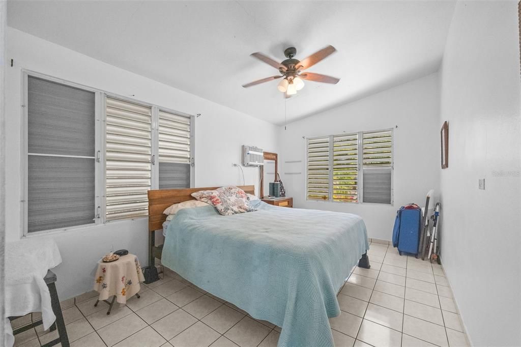 En Venta: $1,200,000 (2 camas, 1 baños, 950 Pies cuadrados)
