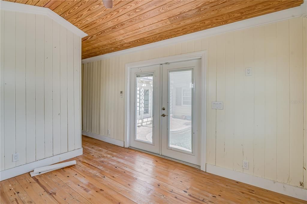 En Venta: $1,039,000 (3 camas, 2 baños, 1885 Pies cuadrados)